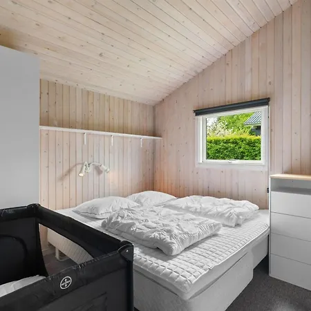 Vakantiehuis Frederikke - 875m From The Sea By Interhome Nordenbro Vesteregn