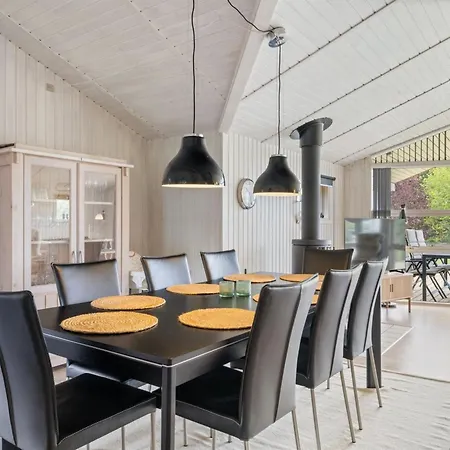 Holiday home Frederikke - 875m From The Sea By Interhome